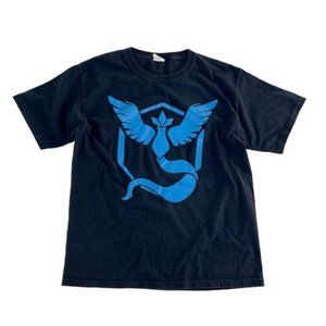 Pokemon Go Team Mystic Articulo Graphic Tee - Black | Blue | Medium